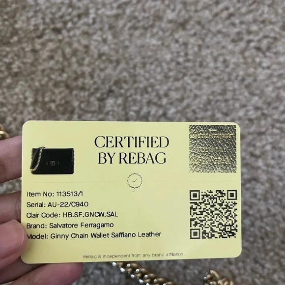 Salvatore Ferragamo Wallet on Chain - Picture 7 of 9